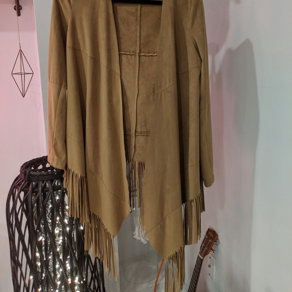 Beautiful Suede jacket - Picture 2 of 2